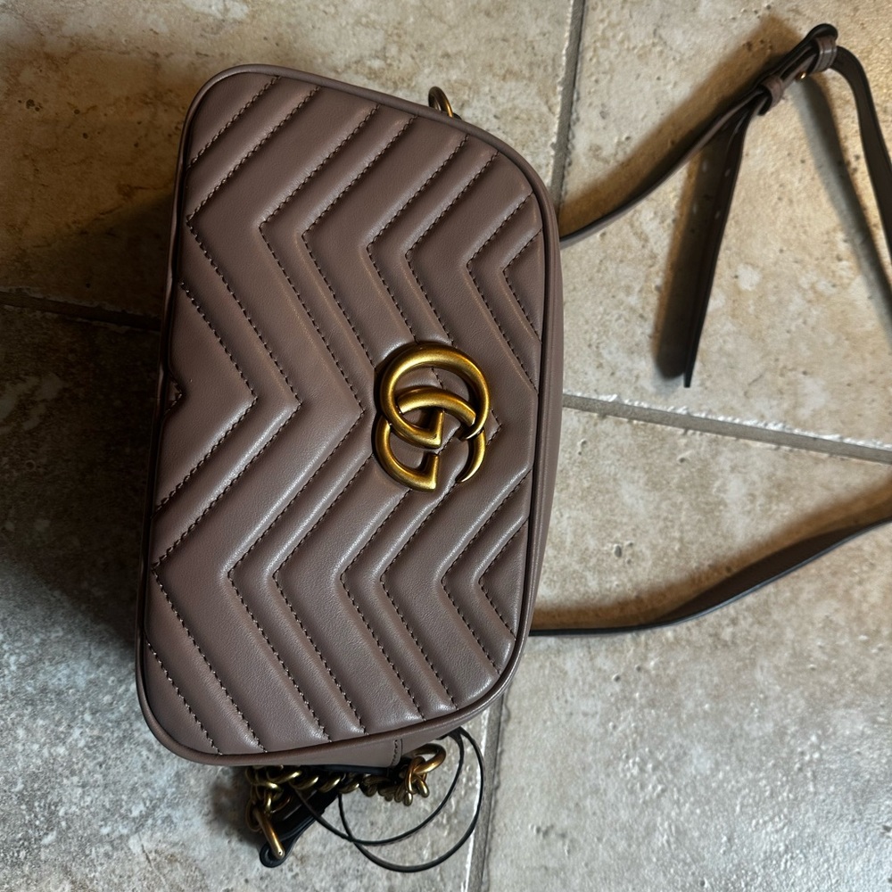 Dusty pink camera bag